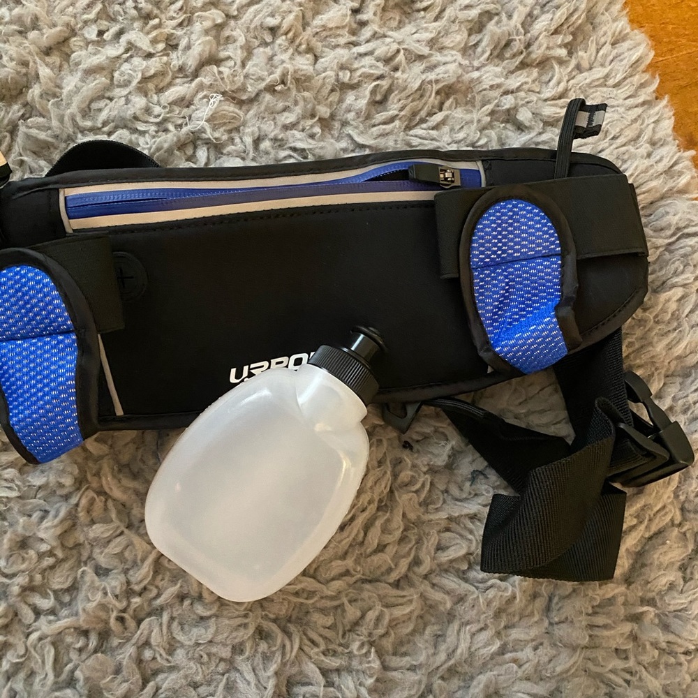 Fanny pack - Picture 1 of 5